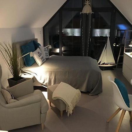Kleine Krabbe Apartment Busum Ngoại thất bức ảnh