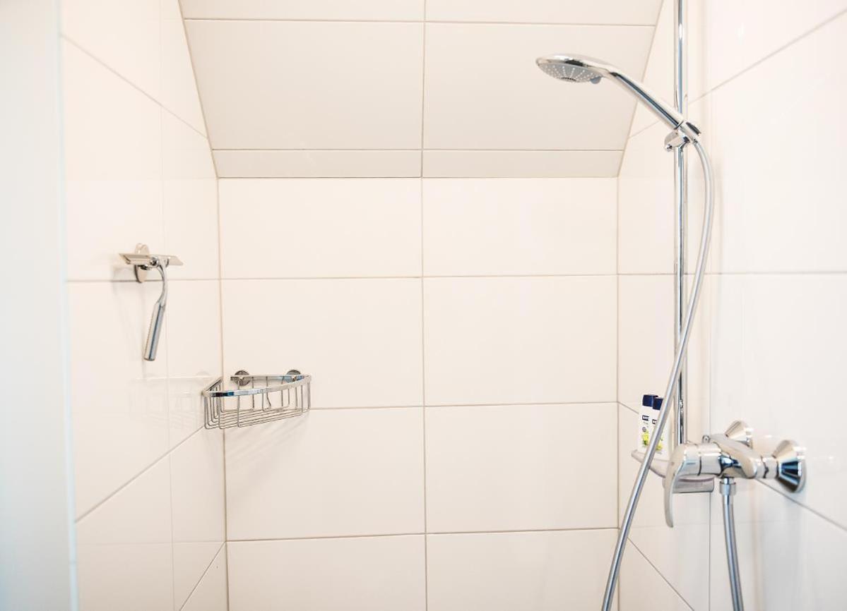 Kleine Krabbe Apartment Busum Ngoại thất bức ảnh